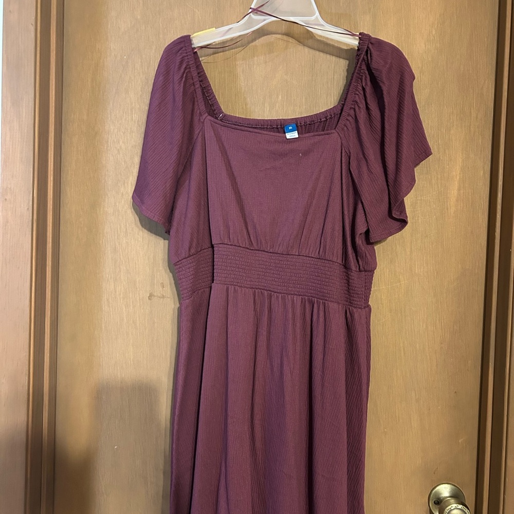 Elegant burgundy Women's Dress